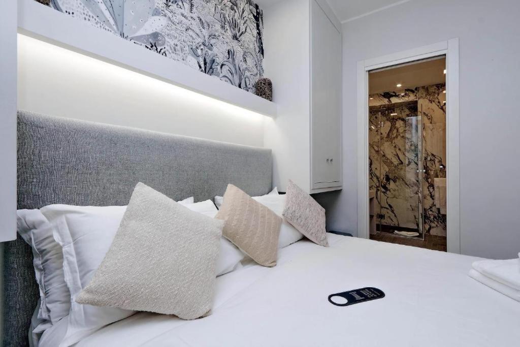 Della Croce Rooms Roma Exterior foto